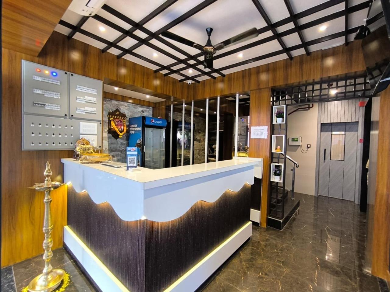 Hotel Sharan Residency Nová Bombaj Exteriér fotografie