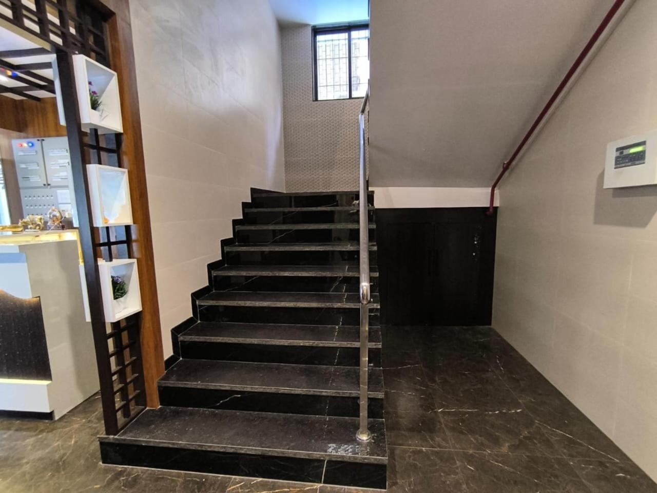 Hotel Sharan Residency Nová Bombaj Exteriér fotografie
